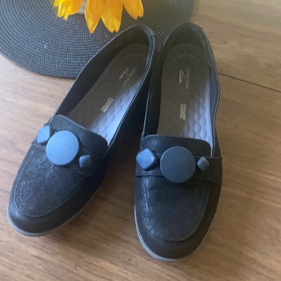 Clark’s loafers - Picture 1 of 4
